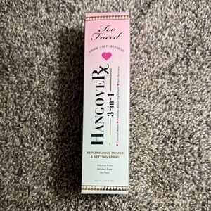 Too Faced Hangover 3-in-1 Replenishing Primer & Setting Spray